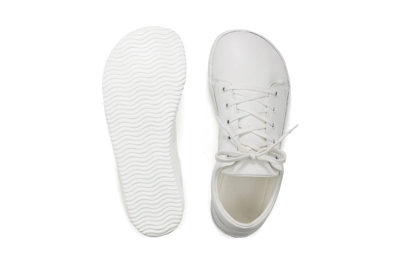 Men’s Vida Comfort white sneakers