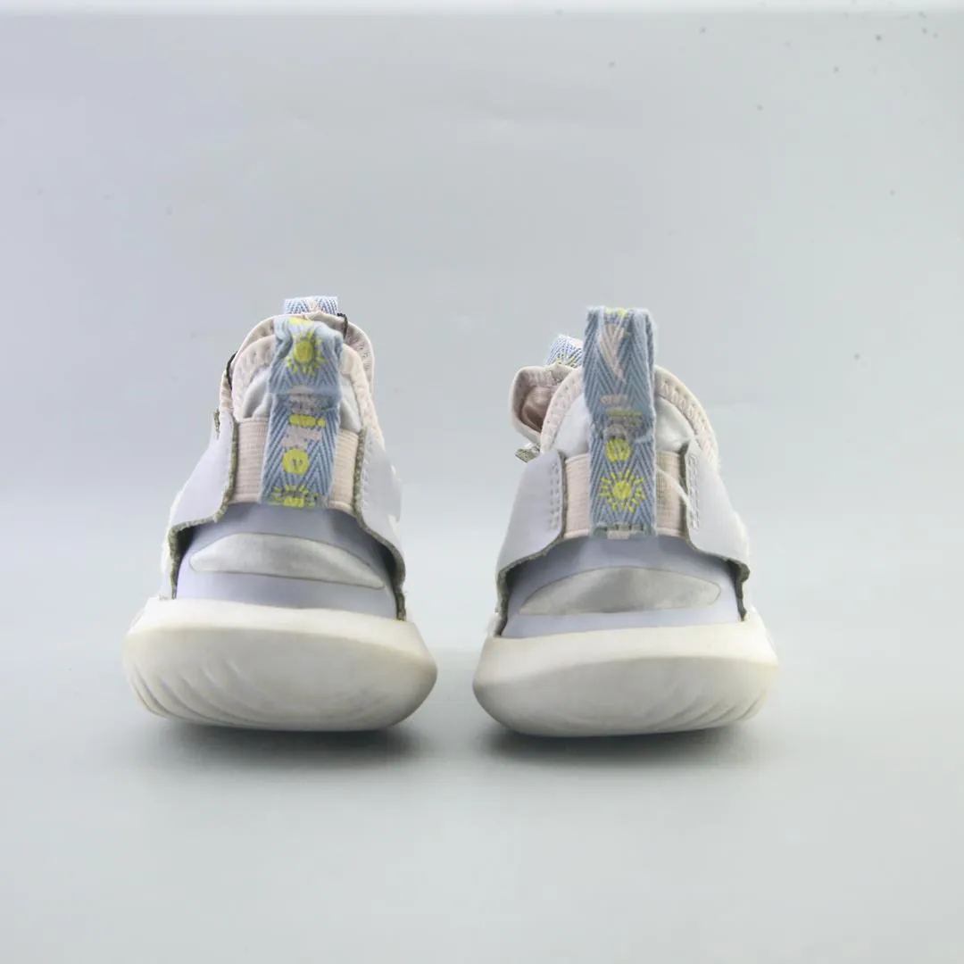 NIKE FLEX RUNNER DREAM