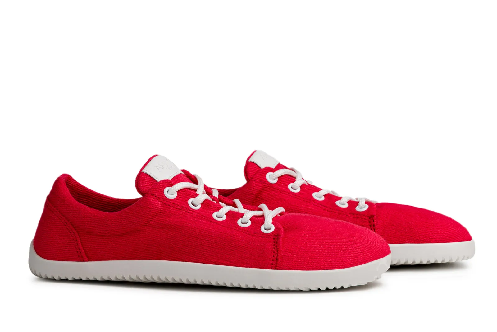 Women's Vida Hemp Comfort red sneakers